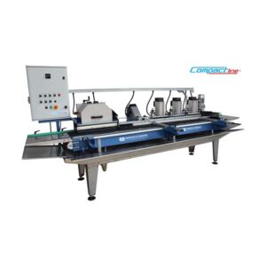 Automatic machine for cutting and skirting